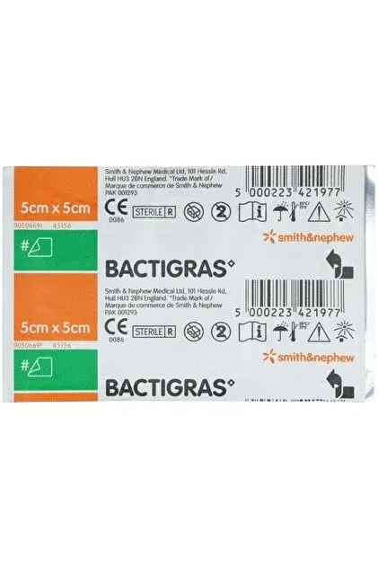 BACTIGRAS Parafinli, Antiseptik Tül Sargı Bezi, Yara ve Yanık Örtüsü, Steril  5cm x 5cm