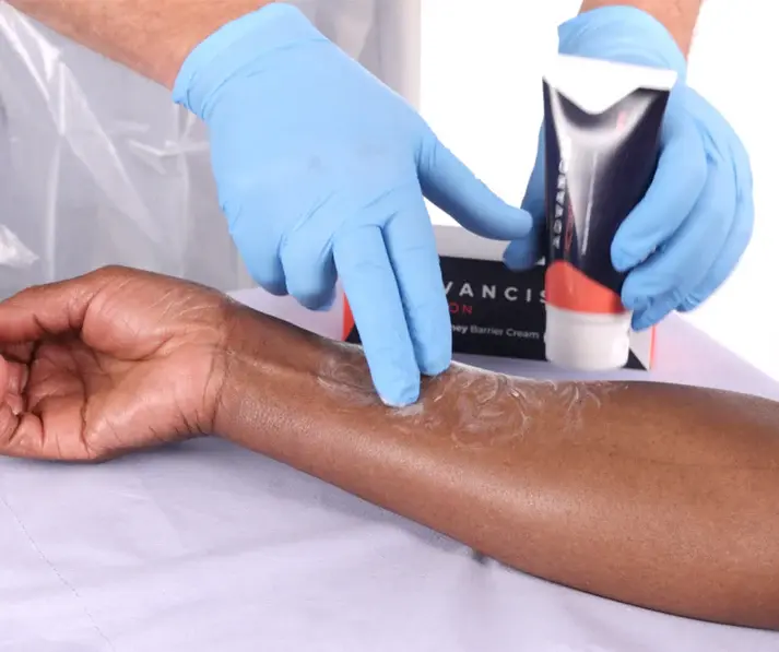 Activon Manuka Balı Bariyer Krem (100g) – 24 Saat Etkili Nem ve Cilt Koruyucu