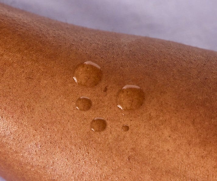 Activon Manuka Balı Bariyer Krem (100g) – 24 Saat Etkili Nem ve Cilt Koruyucu